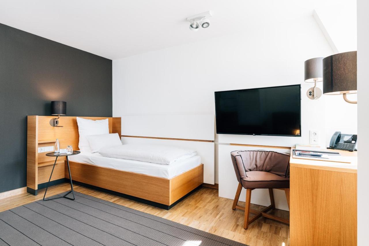 Hotel Bildungs- Und Tagungshaus Liborianum Paderborn Esterno foto